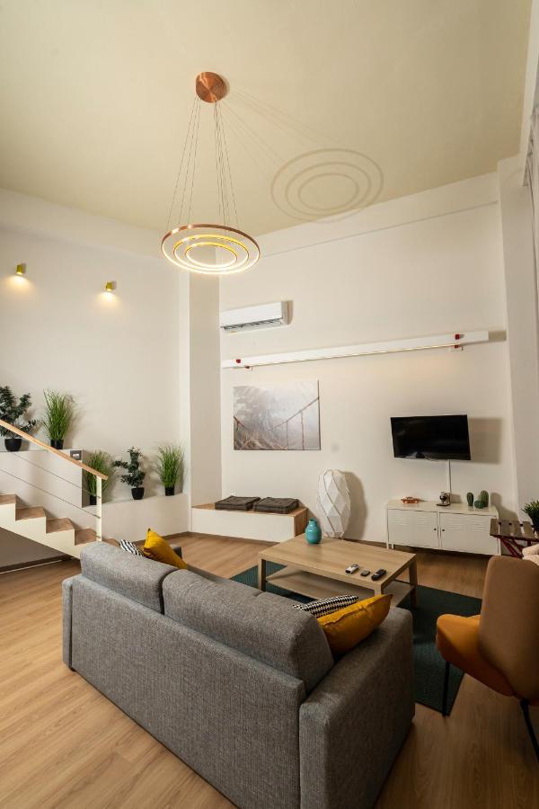City Center Ground Loft - يانينة المظهر الخارجي الصورة